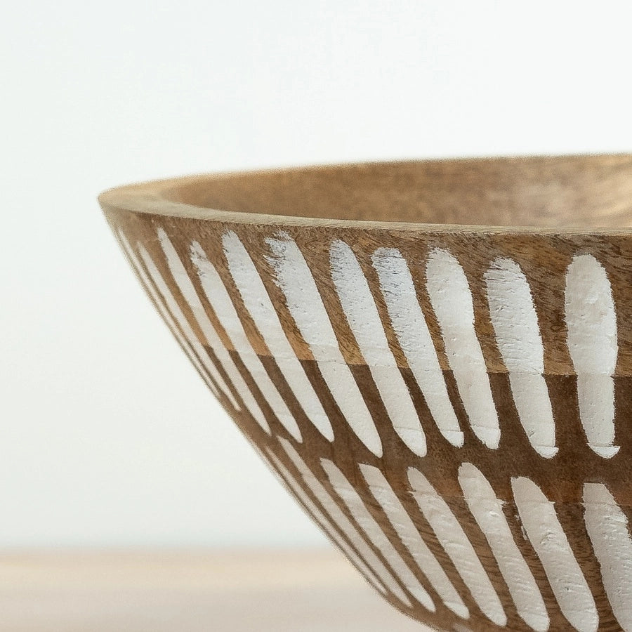 30cm large mango wood serving bowl with white wash patterns | Mellowdays Furniture