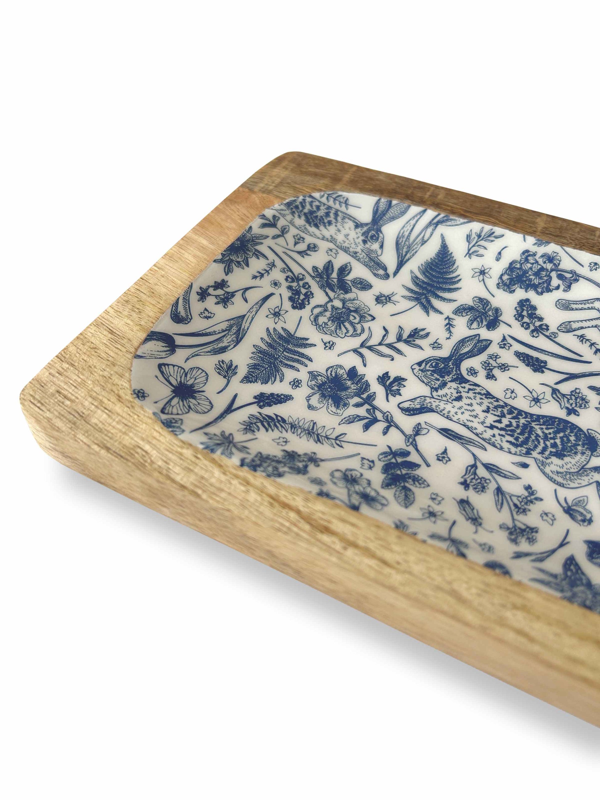 30cm mango wood serving tray with blue hare and flora print enamel inlay | Mellowdays Furniture