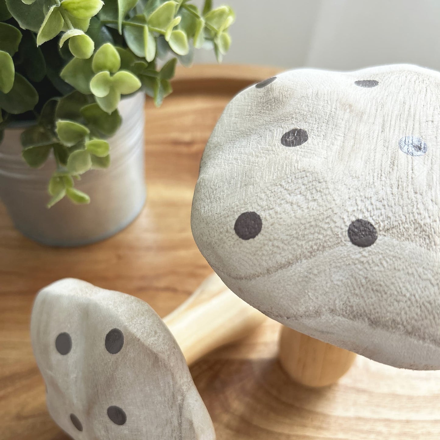 Whitewashed Wooden Mushroom Ornaments with Brown Spots, 12cm | Mellowdays Furniture