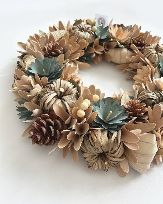 Autumn Floral Wreath with Pinecones, 40cm | Mellowdays Furniture