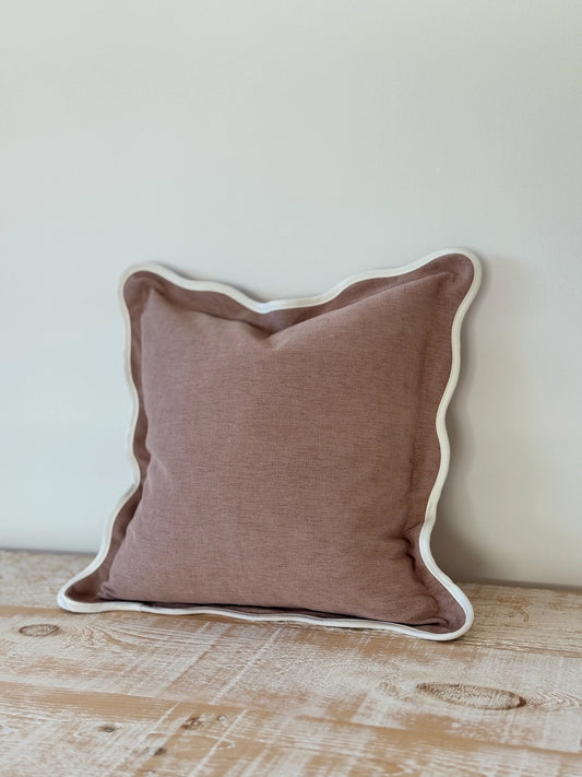 Dusty Pink Scalloped Edge Decorative Cushion Cover 45x45cm | Mellowdays Furniture