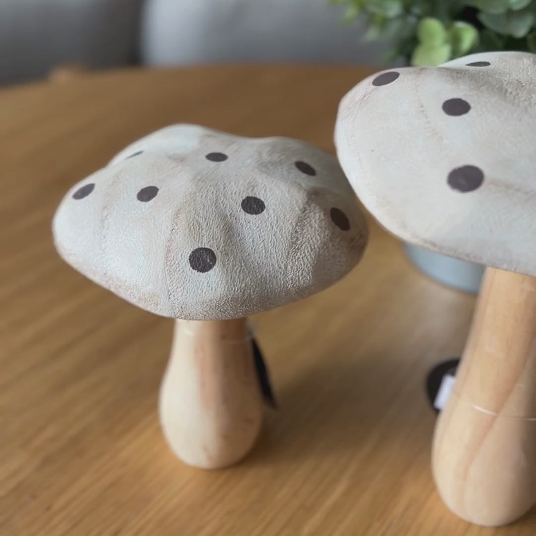 Set of 2 Whitewashed Wooden Mushroom with Brown Spots Home Decor Ornaments | Mellowdays Furniture